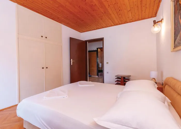 Two-bedroom In Jadrija